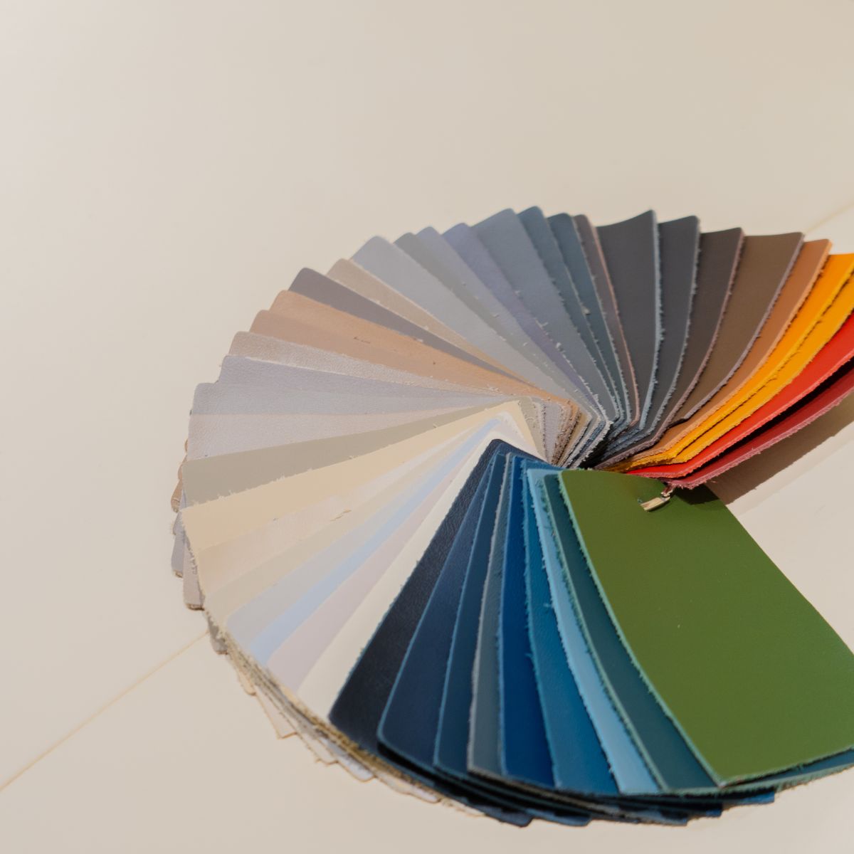 Choosing The Best Reupholstery Fabric For Your Sofa Desace